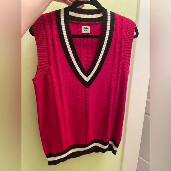 Aritzia Red Winston Sweater Vest ♥️ - Picture 5 of 8